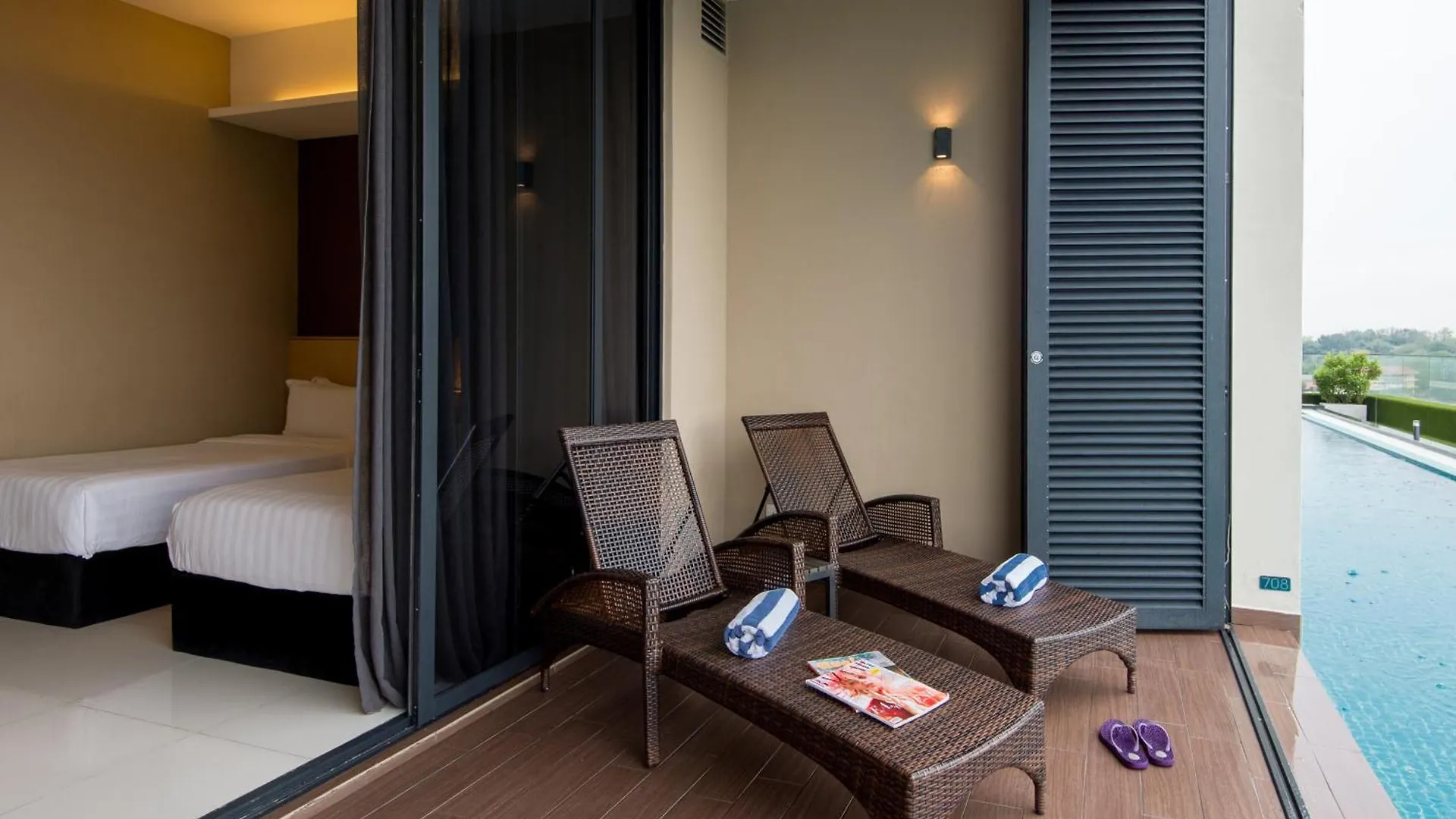 Hotel The Pines Melaka 4*, Malacca